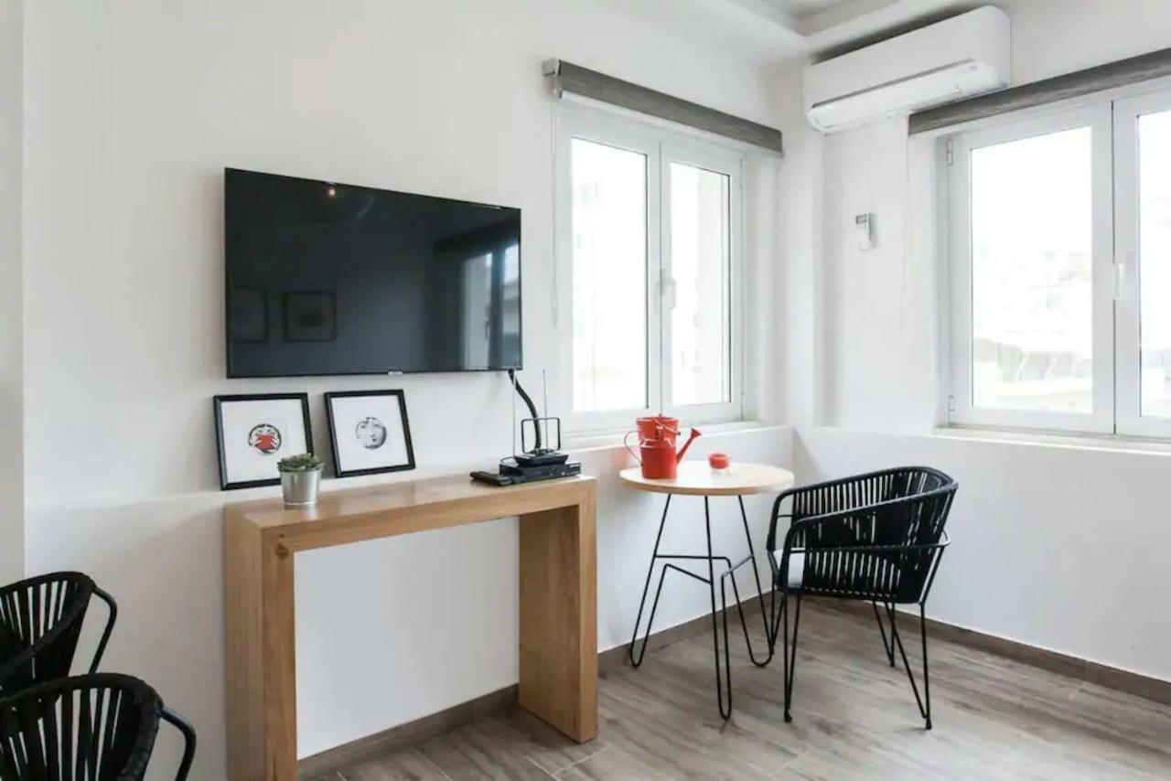 Apartament Cosmosdome. View In The Heart Of Athens! Atena