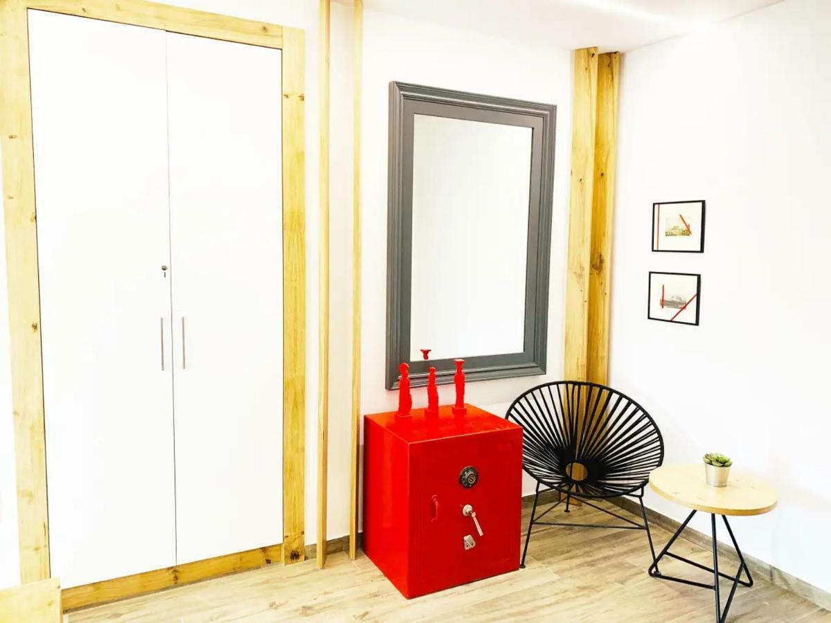 Apartment Cosmosdome. View In The Heart Of Athens!