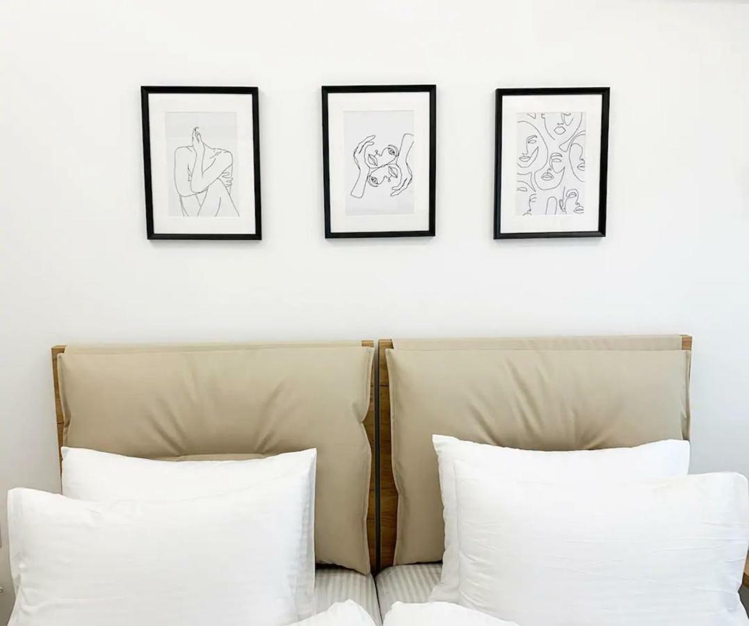 Cosmosdome. View In The Heart Of Athens! Apartment Athen